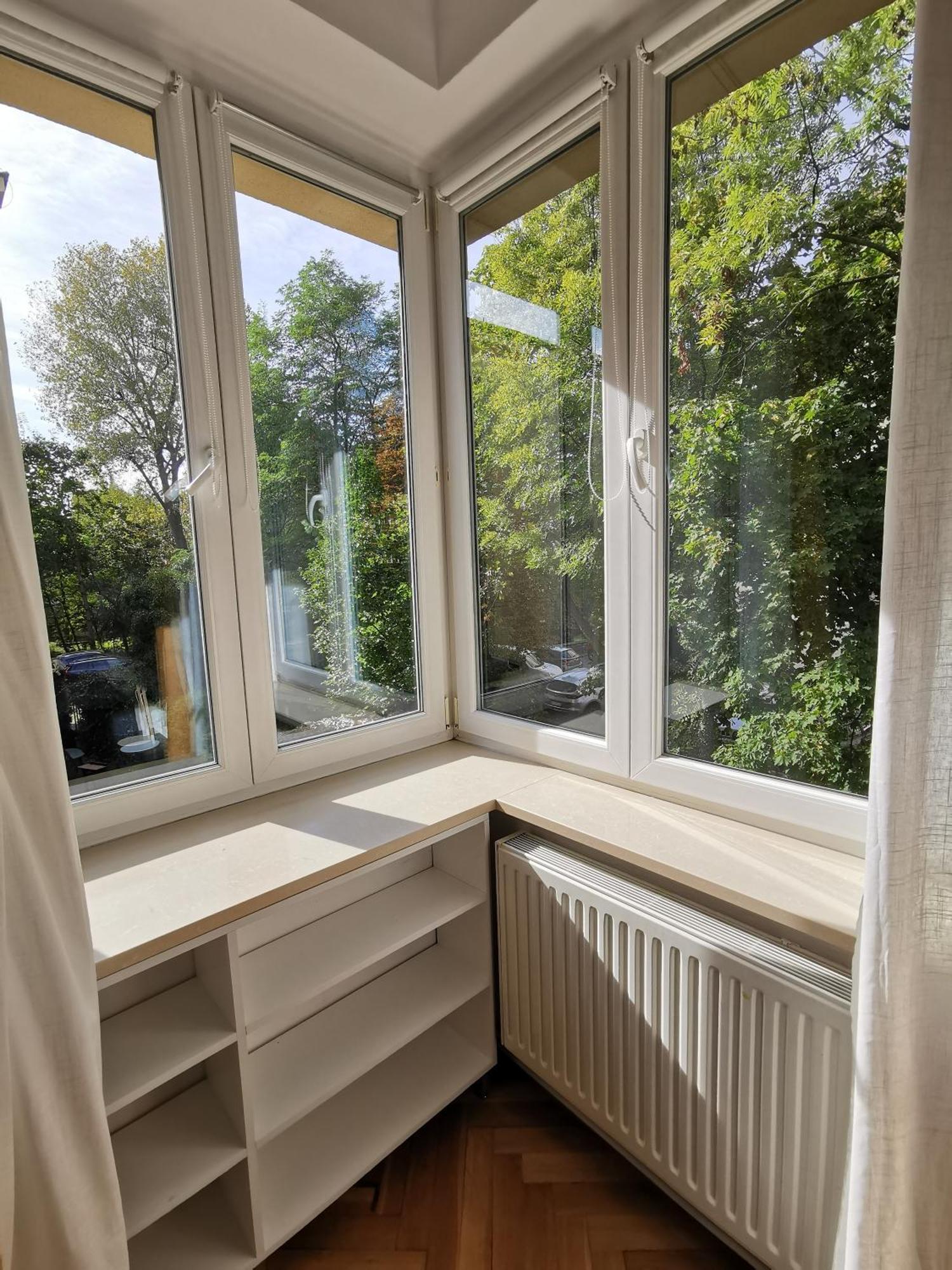 Cozy Spacious Apartment With Balcony คราคูฟ ภายนอก รูปภาพ